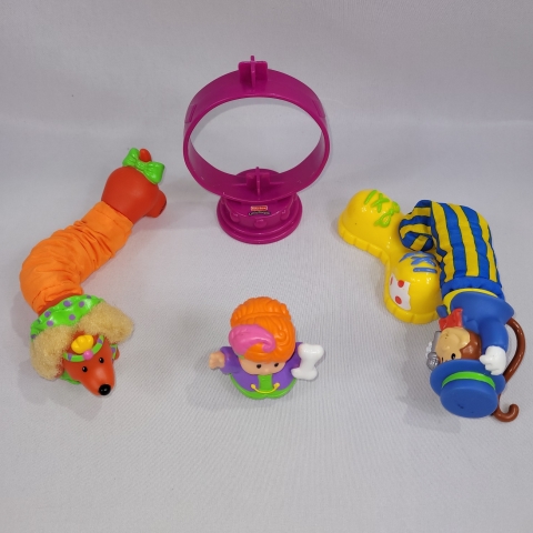 Little People 2006 Stretching Circus Animals by Fisher-Price C8