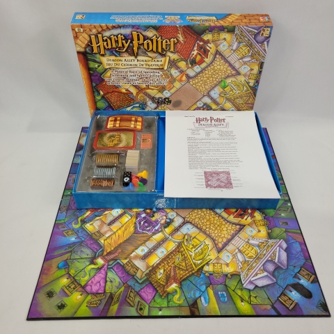Harry Potter Diagon Alley 2001 Board Game by Mattel C8