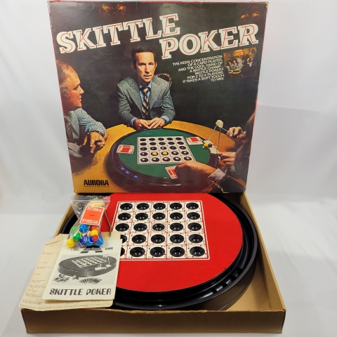 Skittle Poker Vintage 1972 Card Game by Aurora C7