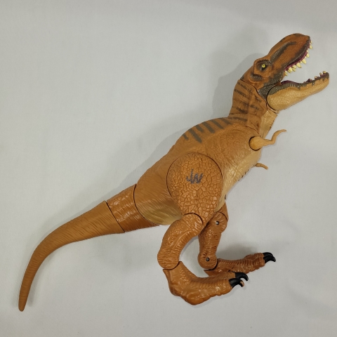 Jurassic World Stomp & Strike Tyrannosaurus Rex by Hasbro C8