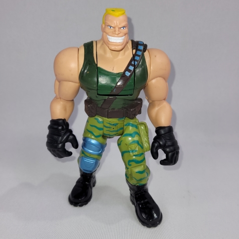 Small Soldiers 1998 Brick Bazooka Action Figure by Hasbro C7